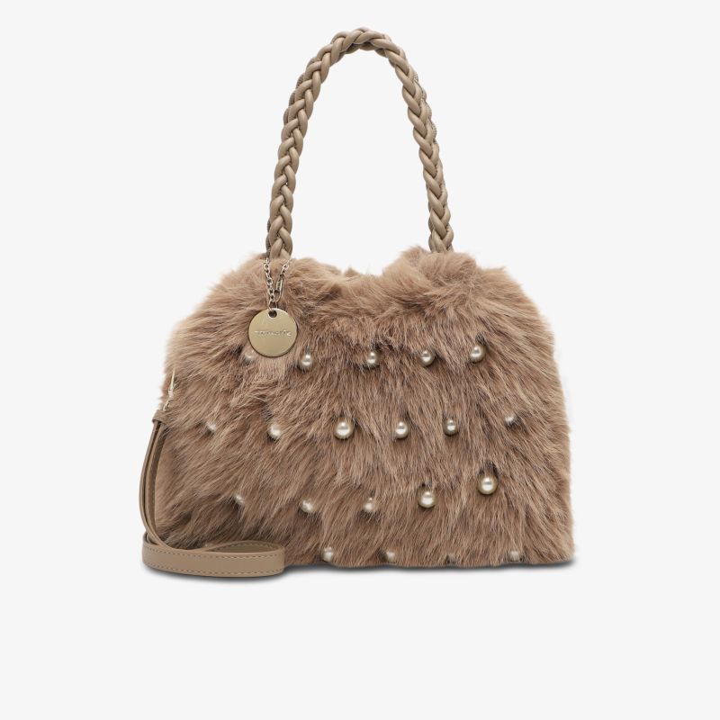 Kuschelige Handtasche mit geflochtenem Henkel, glänzenden Nieten und weichem Fellimitat in elegantem Braun