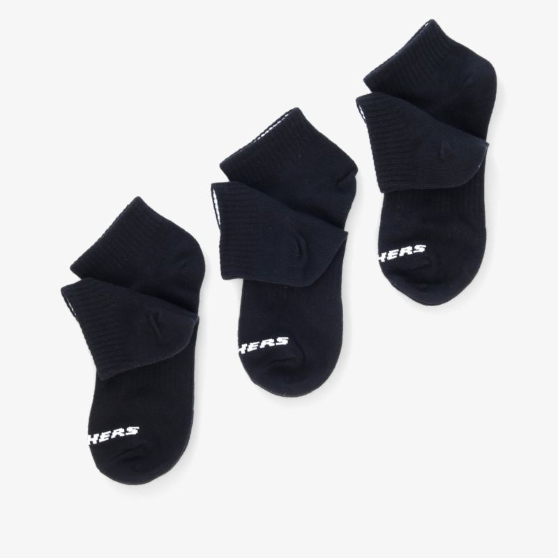 Schwarze Sportsocken in drei Stück mit elastischem, atmungsaktivem Material und bequemer Passform