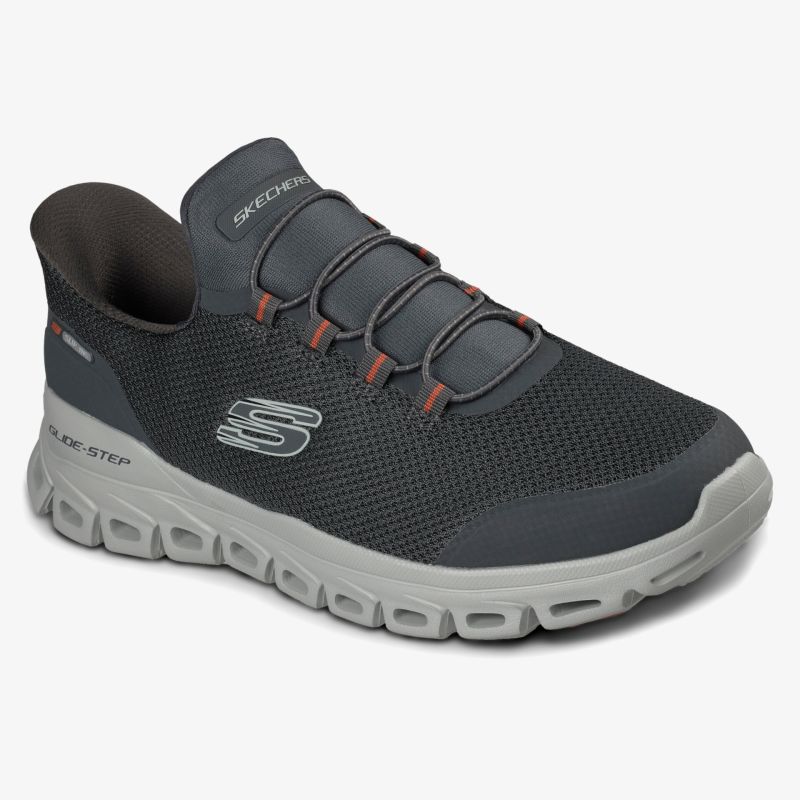 Leichter und bequemer Sneaker aus atmungsaktivem Material mit flexibler, rutschfester Sohle und elastischen Schnürsenkeln