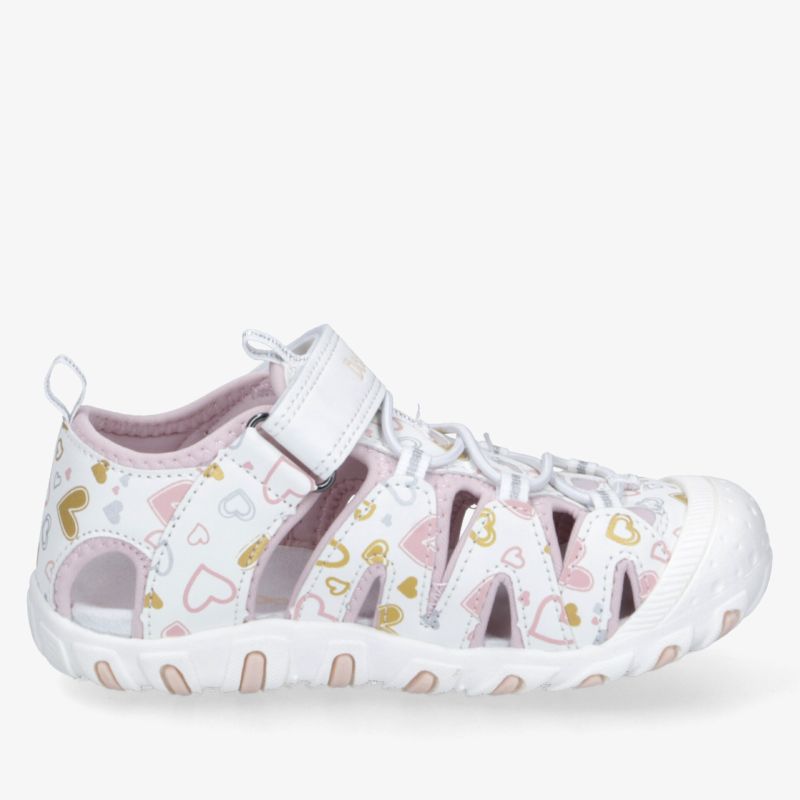 Leichter geschlossener Kinderschuh mit buntem Herzmuster und flexiblem Verschluss für sicheren Halt