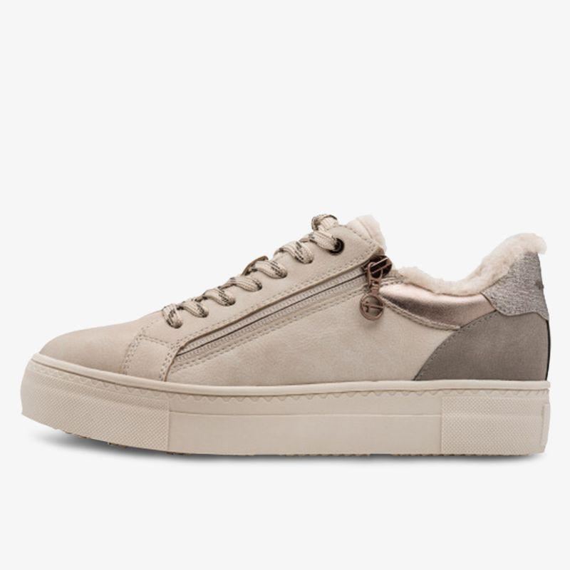 Stylischer Sneaker mit hochwertigem Leder und bequemer Passform für urbanen Chic.