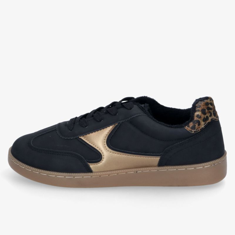 Schwarzer Sneaker mit leopard Print Akzent, bequeme Passform und rutschfester Sohle, modernes sportliches Design