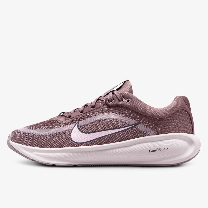 Sportlicher Schuh mit modernem Design und bequemer Passform in stilvollem Lila.