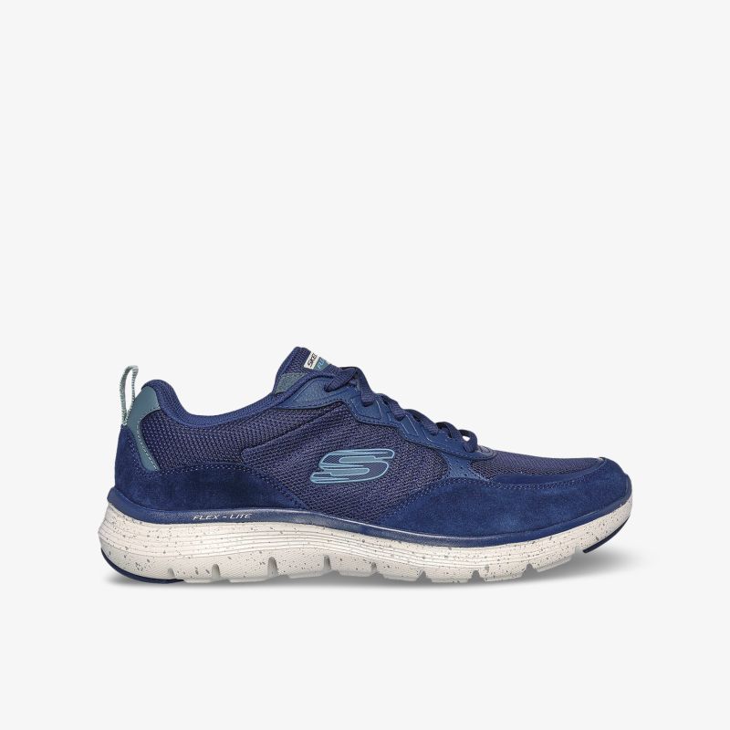 Bequemer navyblauer Sportschuh mit atmungsaktivem Material und flexibler, rutschfester Sohle, seitliche Ansicht