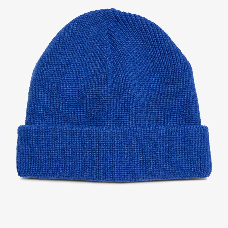 Blaue Strickmütze mit klassischem Umschlag und elastischem, wärmendem Material