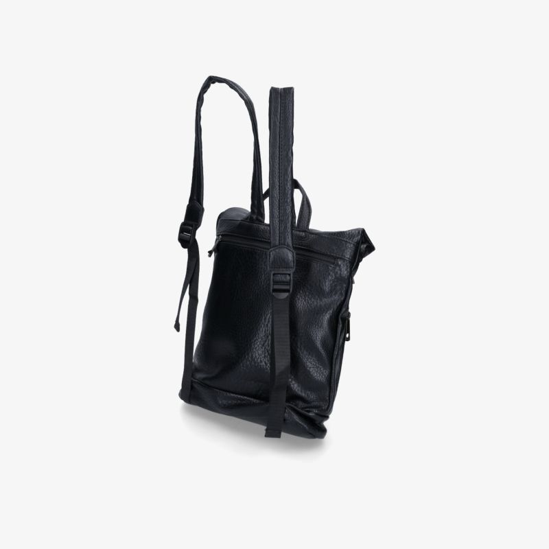 Moderner schwarzer Rucksack mit verstellbaren Gurten und praktischem, robustem Design, seitliche Ansicht