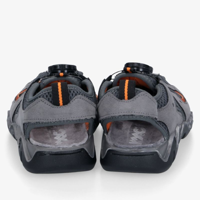 Robuste und verstellbare Sportsandalen in Grau mit rutschfester Sohle und komfortablem Design