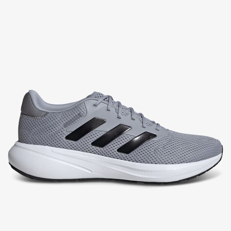 Leichter grauer Sportschuh mit atmungsaktivem Mesh und federnder Sohle für optimalen Tragekomfort