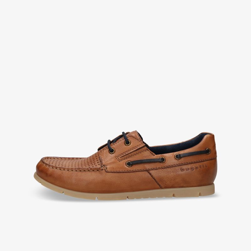 Hochwertiger brauner Lederschuh in klarer Seitenansicht mit bequemer Passform und eleganten Nahtdetails