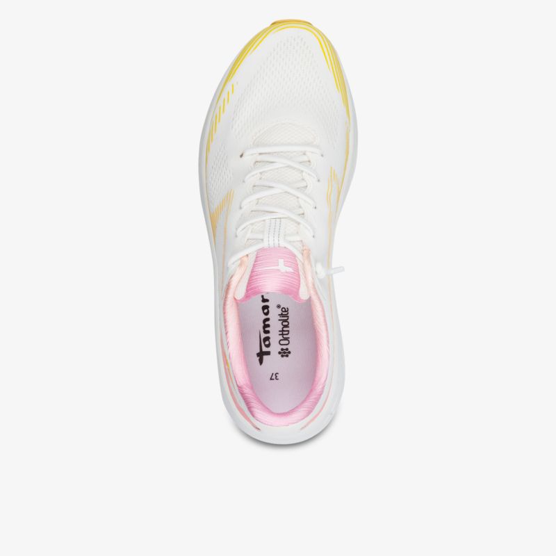 leichter Sportschuh in heller Farbe mit atmungsaktivem Material und bequemer Passform von oben gesehen