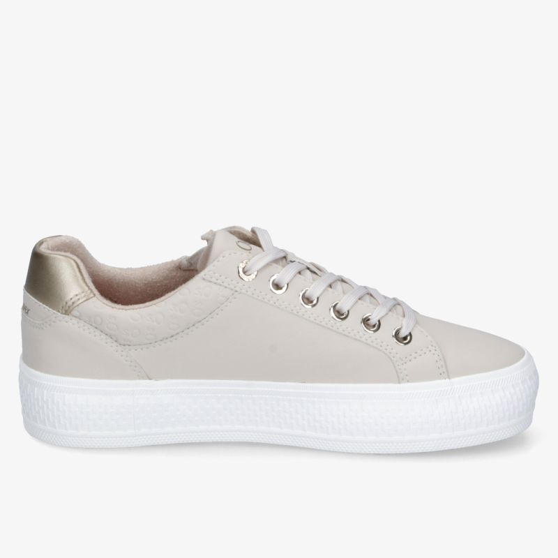 Moderner weißer Sneaker mit robuster Sohle und bequemer Passform in klarer Seitenansicht