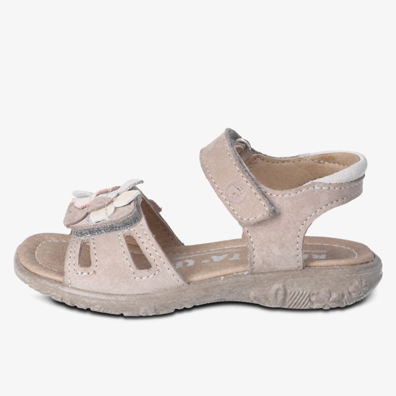 Bequeme Sandale mit verstellbarem Klettverschluss und rutschfester Sohle für angenehmes Tragen im Sommer