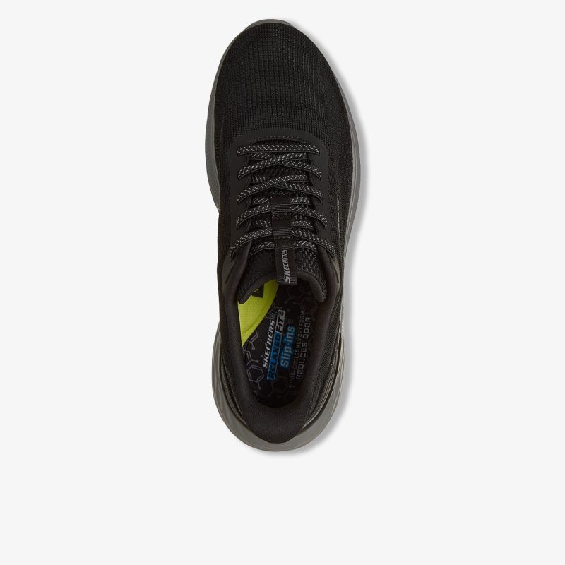 Leichter, atmungsaktiver Sportschuh mit flexiblem Schnürsystem und rutschfester Sohle, moderne Optik