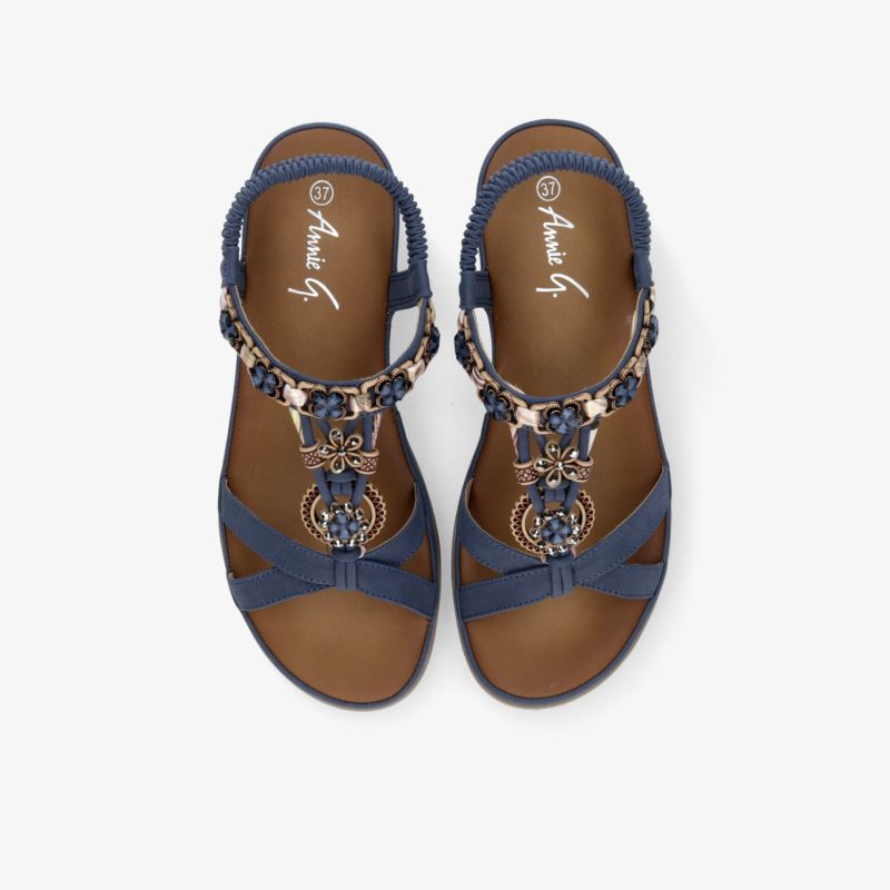 Bequeme blaue Sandalen mit dekorativen Verzierungen und verstellbarem Riemen, ideale sommerliche Schuhe