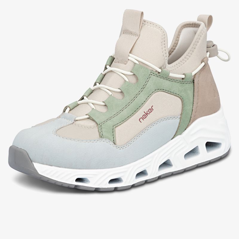 Leichter sportlicher Sneaker mit flexiblem Profil und atmungsaktivem Material für hohen Tragekomfort