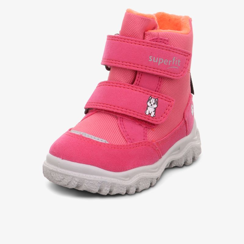 Warmer robuster Kinderstiefel mit zwei Klettverschlüssen, rutschfester Sohle und hohem Schaft für sicheren Halt