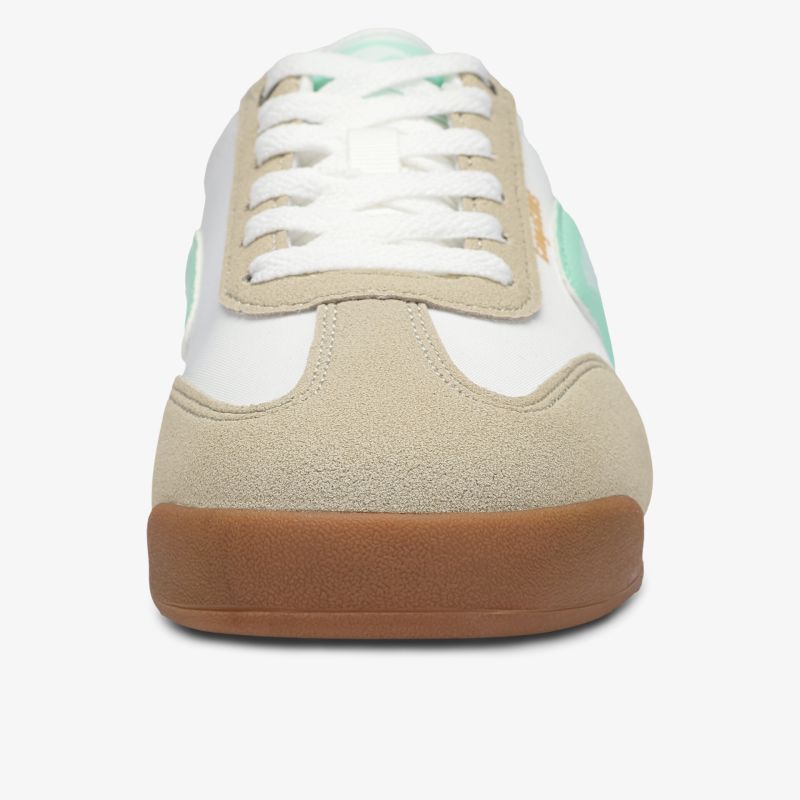 Bequemer sportlicher Schuh mit robuster Sohle und moderner Optik, perfekt für vielseitigen Einsatz