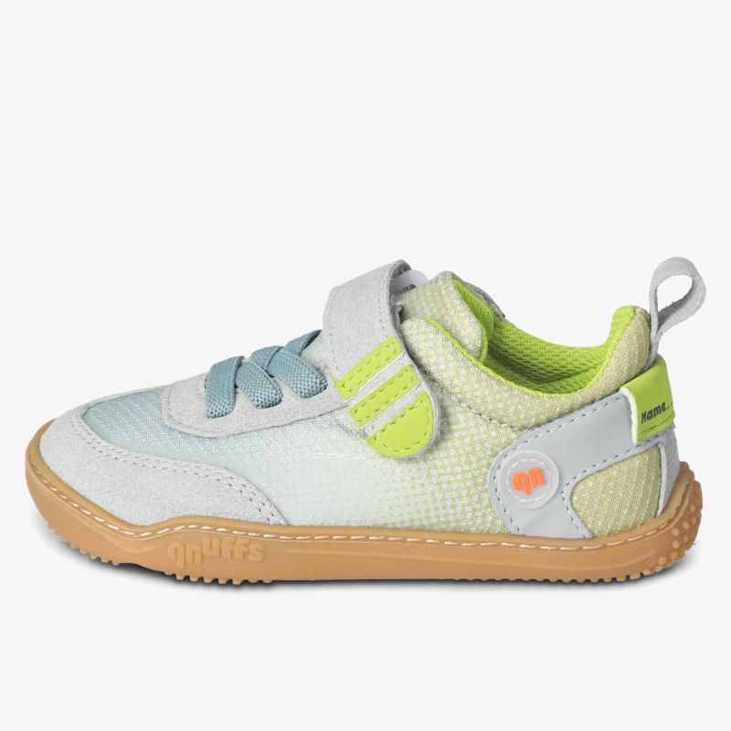 Bunter Sneaker mit Klettverschluss und flexibler Sohle in Seitenansicht