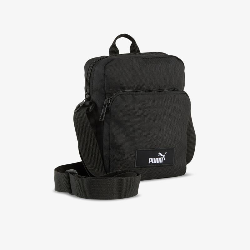 Schwarze Puma Schultertasche mit verstellbarem Gurt und mehreren Fächern für optimalen Stauraum