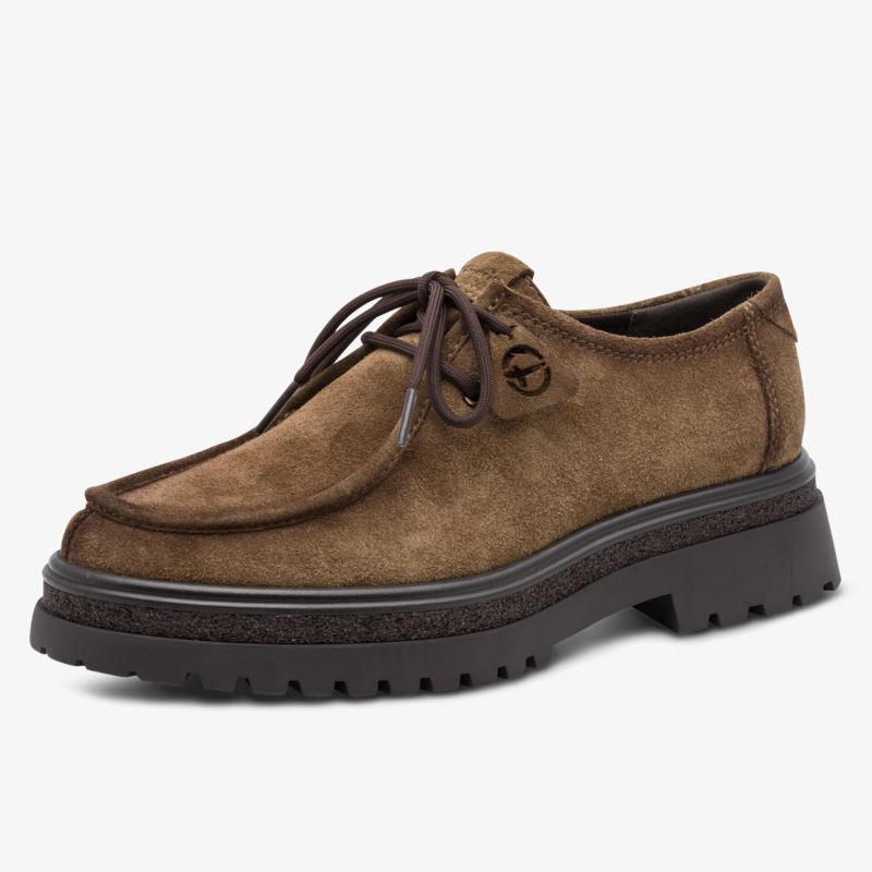 Brauner Wildleder-Schuh mit robuster Gummisohle und bequemen Schnürsenkeln, ideal für den Alltag