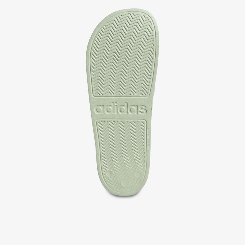 Rutschfeste Adidas Gummisohle mit feinem Profil, langlebig und komfortabel für sicheren Halt