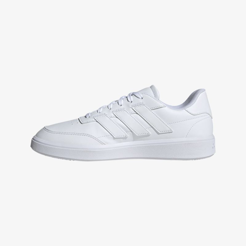 Klassischer weißer Sneaker aus Leder mit komfortabler Passform und sportlichem Design
