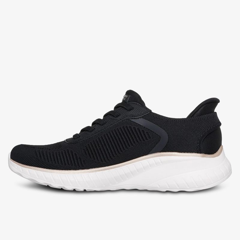Leichter und atmungsaktiver Sportschuh mit langlebiger Sohle, perfekt für den täglichen Gebrauch.