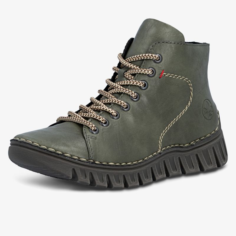 robuster Schuh mit bequemer flexibler Sohle und modischer Schnürung in dunklem Grünton