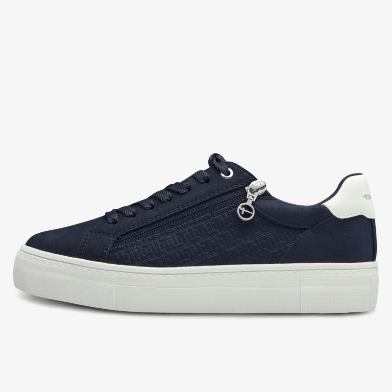 Moderner navy Sneaker mit robustem Design und rutschfester Sohle, ideal für jede Gelegenheit.