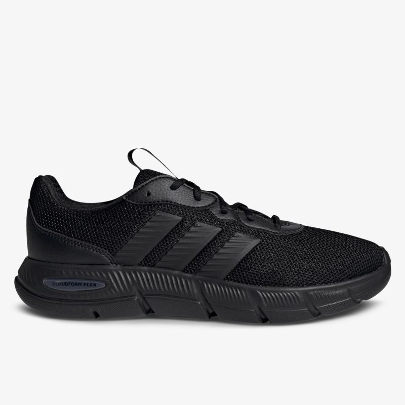 Moderner schwarzer Sportschuh mit atmungsaktivem Material, rutschfester Sohle und komfortabler Passform