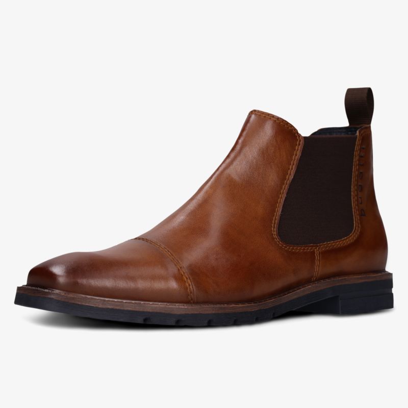 Eleganter brauner Chelsea Boot aus Leder mit elastischen Einsätzen und stabiler rutschfester Sohle in moderner Seitenansicht