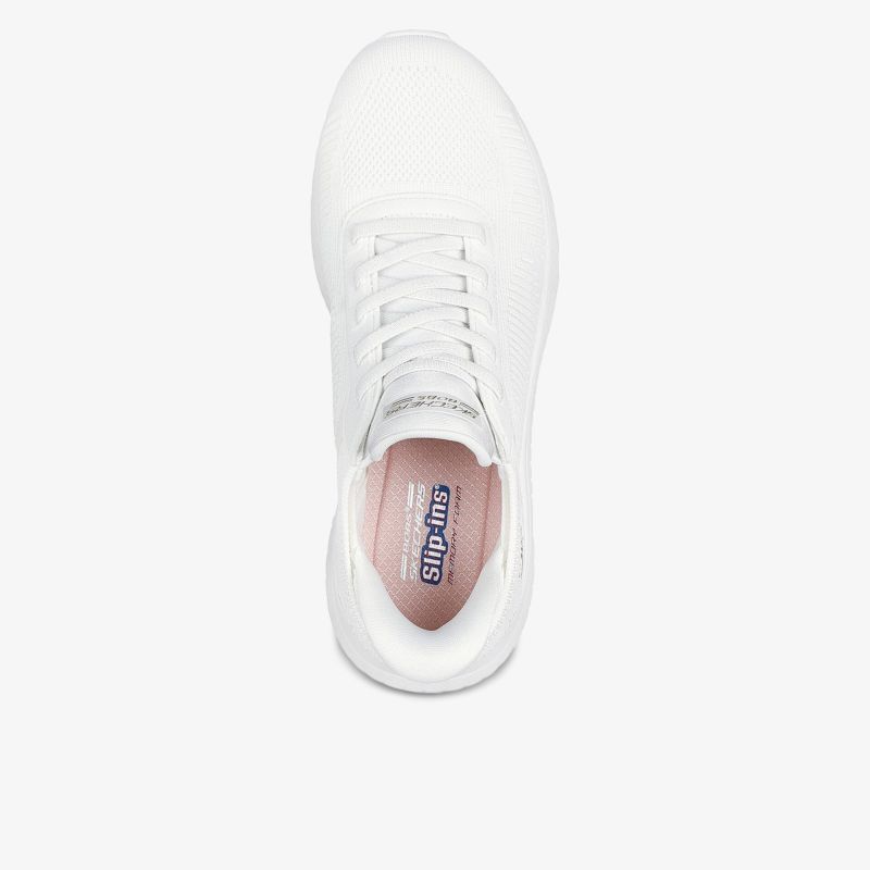 Bequemer, weißer Sneaker mit klassischem Design, ideal für täglichen Komfort und Stil.