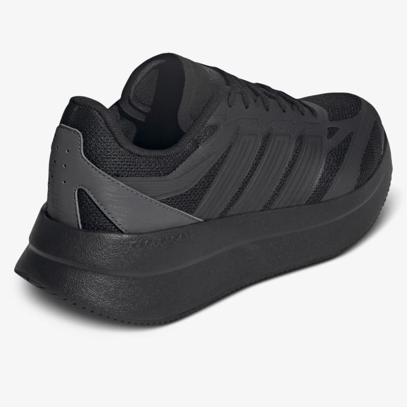 Schwarzer Sneaker mit atmungsaktivem Obermaterial und stoßdämpfender Sohle für angenehmen Tragekomfort