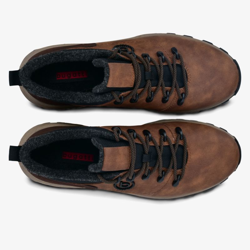 Robuste braune Schuhe mit hochwertigen Schnürsenkeln und bequemer Passform, ideal für Outdoor und Freizeit