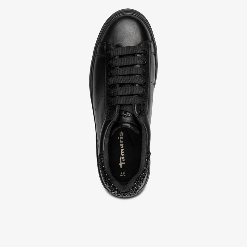 Schwarzer Sneaker mit hochwertiger Verarbeitung und bequemer Passform in eleganter, minimalistischer Optik