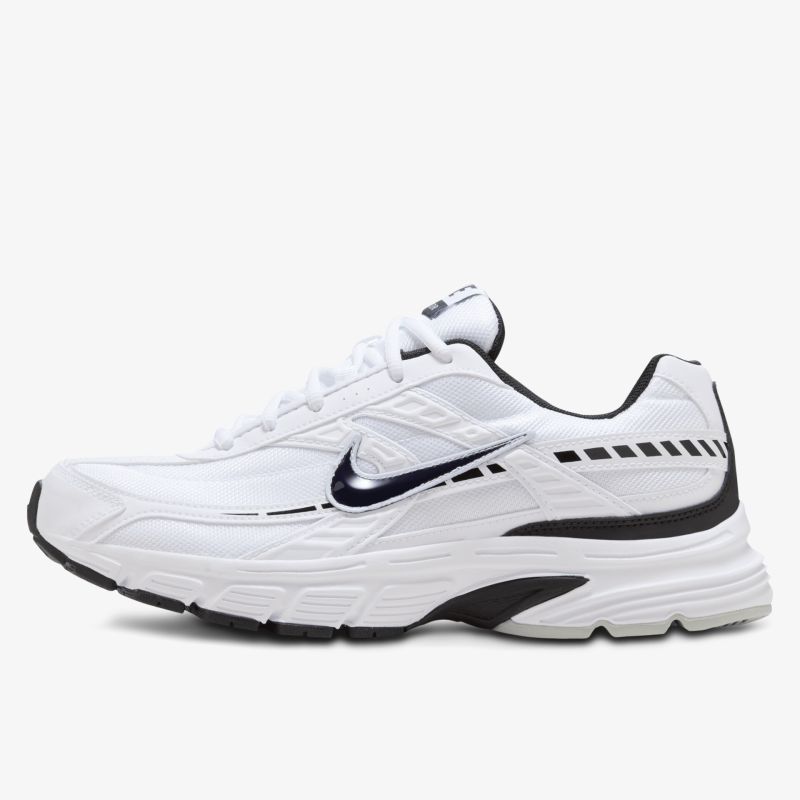 Weißer Sneaker mit schwarzen Details, sportliches Design, ideal für Freizeitaktivitäten