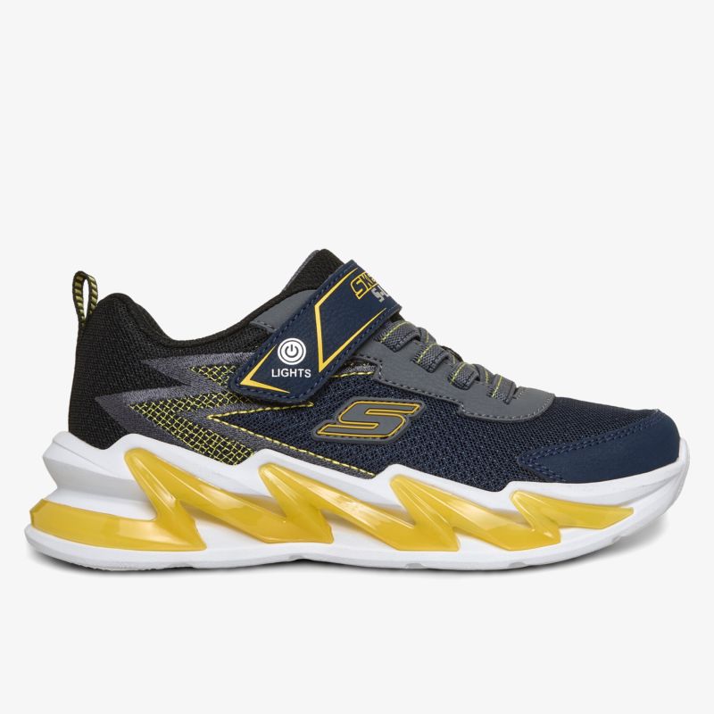 Leichter Sneaker mit atmungsaktivem Material und gepolstertem Schaft für optimalen Tragekomfort