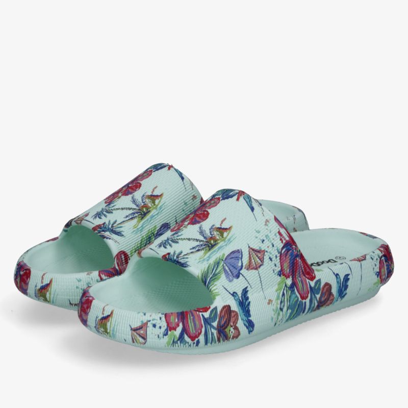 Bunte bequeme Badepantoffeln mit farbenfrohen Schmetterlingsmotiven, weichem Fußbett und rutschfester Sohle