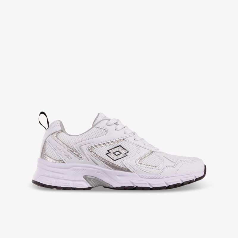 Weißer Sneaker mit sportlicher Optik und robuster Sohle, leichte und bequeme Passform, seitliche Ansicht
