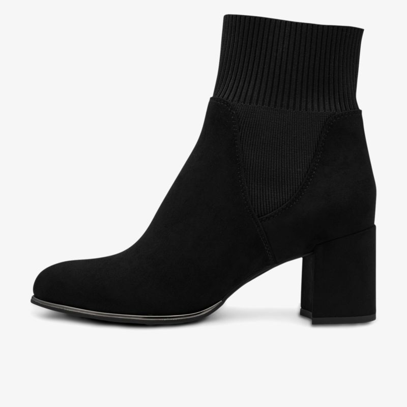 Eleganter schwarzer Stiefel mit komfortablem Blockabsatz und modischem Strickschaft, seitliche Ansicht