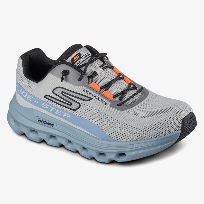 Leichter Sportschuh mit atmungsaktivem Obermaterial und komfortabler, gedämpfter Sohle für optimale Performance