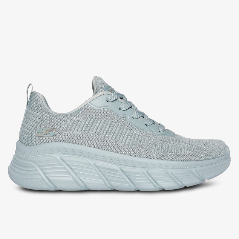 Leichter, sportlicher Schuh mit atmungsaktivem Obermaterial und rutschfester Sohle