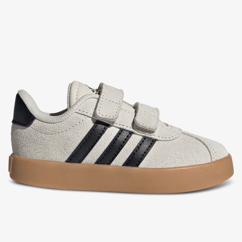 Leichter Sneaker mit Klettverschluss und rutschfester Sohle für hohen Tragekomfort und sportlichen Look