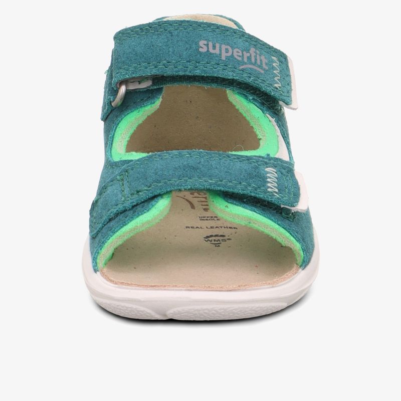 Bequemer Schuh mit verstellbaren Klettverschlüssen und rutschfester, weicher Sohle, ideal für aktive Nutzung