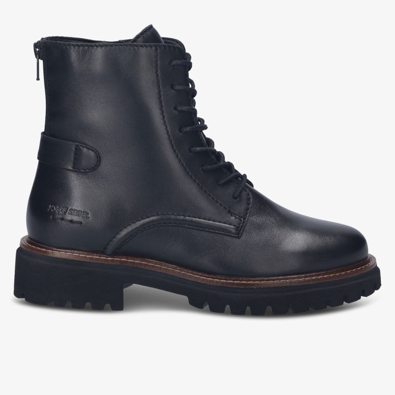 Schlichter schwarzer Stiefel mit hohem Schaft und robuster Profilsohle für sicheren Halt und Komfort