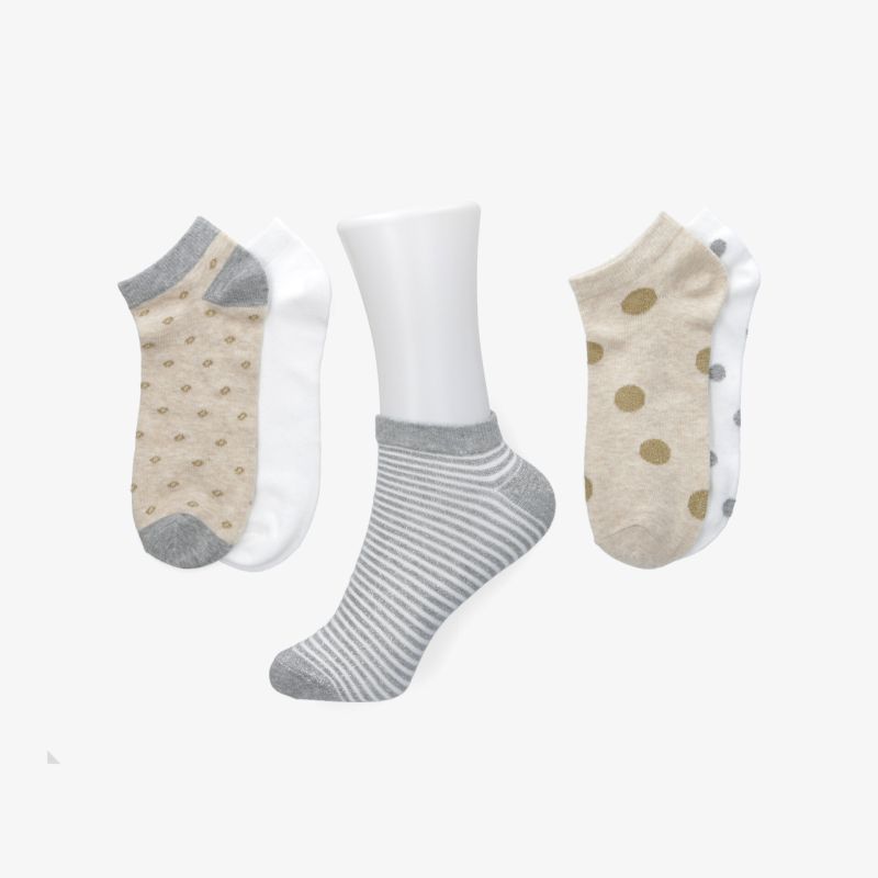Verschiedene weiche, atmungsaktive Knöchelsocken mit elastischem Bund und modischen Punkten und Streifen