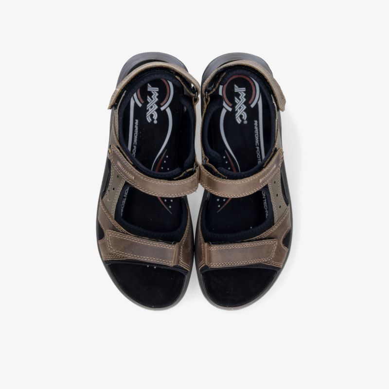 Bequeme offene Sandalen mit verstellbaren Riemen und robuster, rutschfester Sohle in Draufsicht