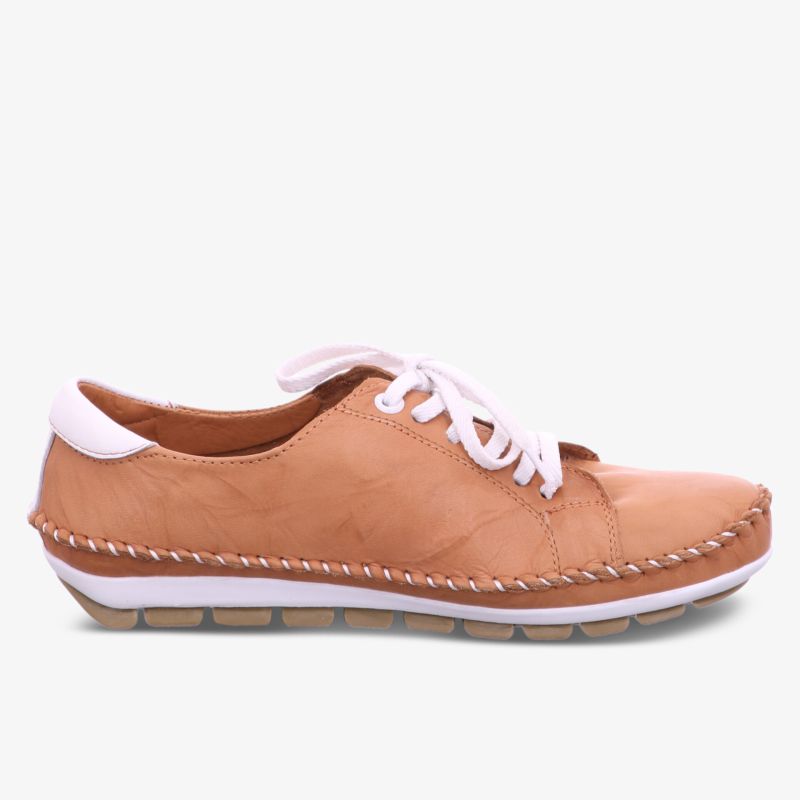 Leichter, flexibler Schnürschuh in Orange für komfortables Tragen