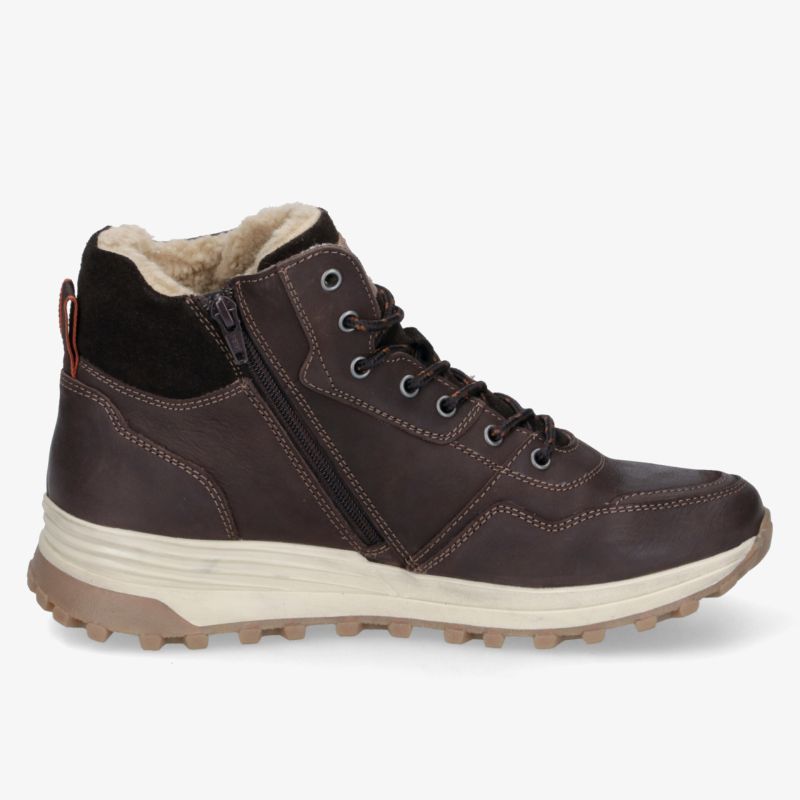 Stylische Lederstiefel mit warmem Futter und robustem Profil für maximalen Komfort und Halt bei Outdoor-Abenteuern.