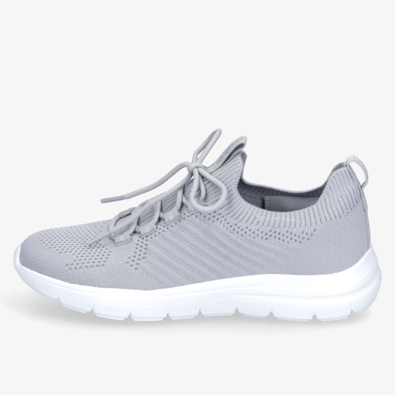 leichter grauer Sneaker mit atmungsaktivem Obermaterial, elastischer Schnürung und flexibler weißer Sohle seitlich